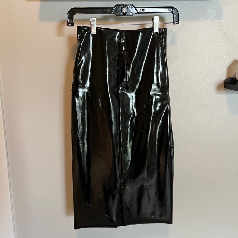 Commando pensil latex skirt - Picture 5 of 6